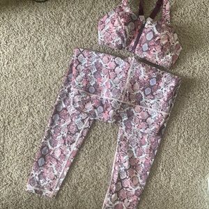 Victoria’s Secret Sport Bra & Leggings
